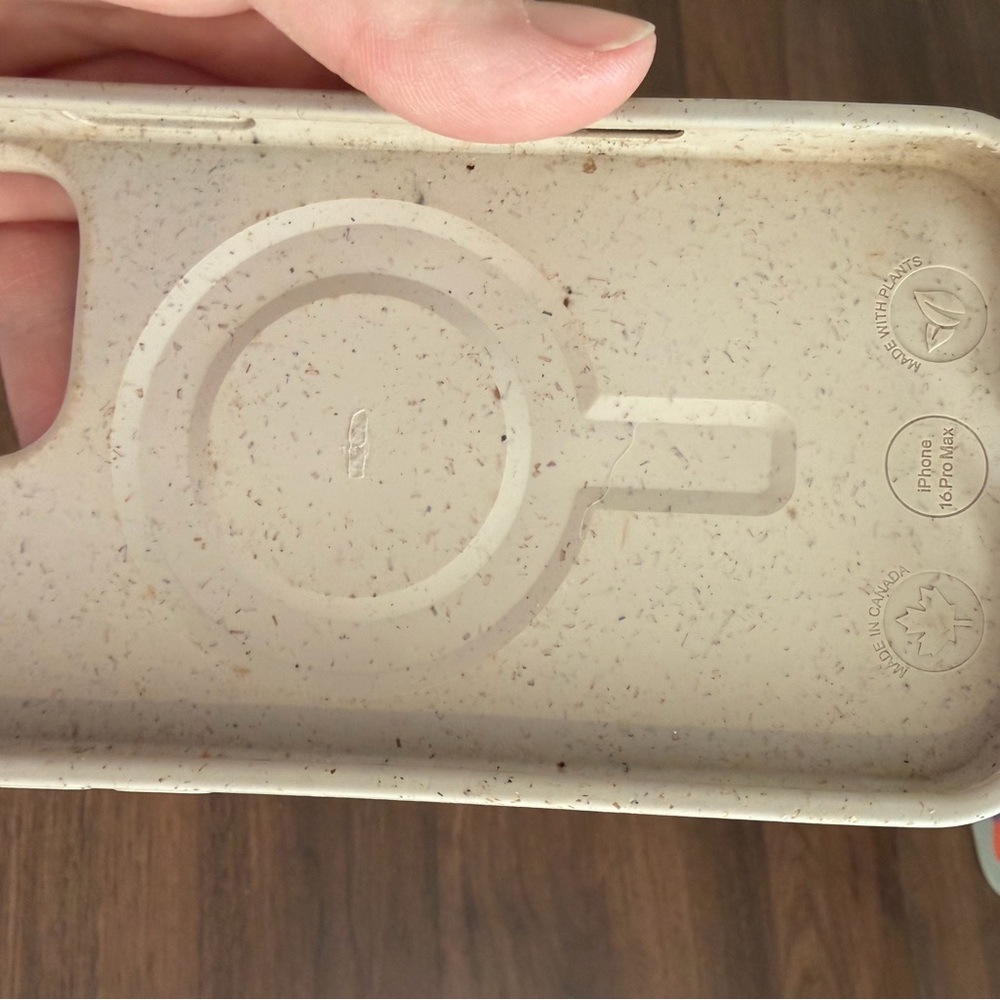 Pela Dog Patterned Tan Phone Case - iPhone 16 Pro Max - Picture 4 of 8